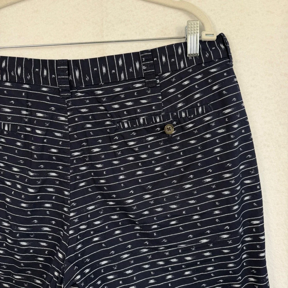 J. Crew Shorts Mens 36 Navy Blue Ikat Stripe Flat Front Casual Summer Preppy